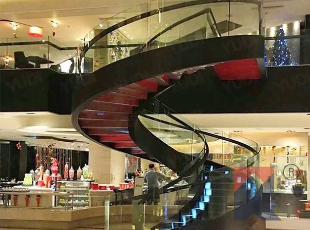 豪華樓梯